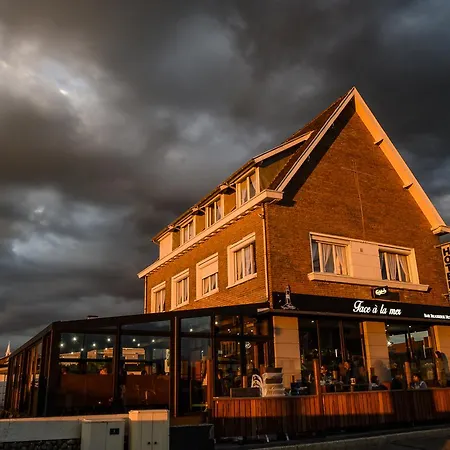 Face A La جرافيلين